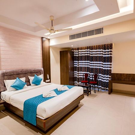 Hotel Serene Palace Port Blair Buitenkant foto